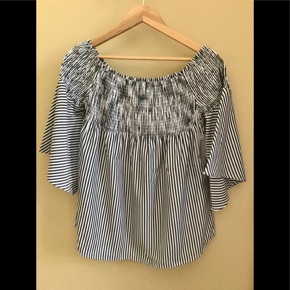 Roommates 3/4 length top
